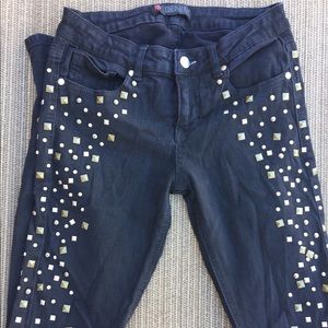 Studded Jeans 2B BEBE 🔥2 for $10🔥